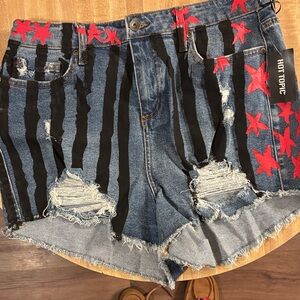 Hot Topic Women's Jean Shorts with Black Stripes and Red Stars Birds of Prey